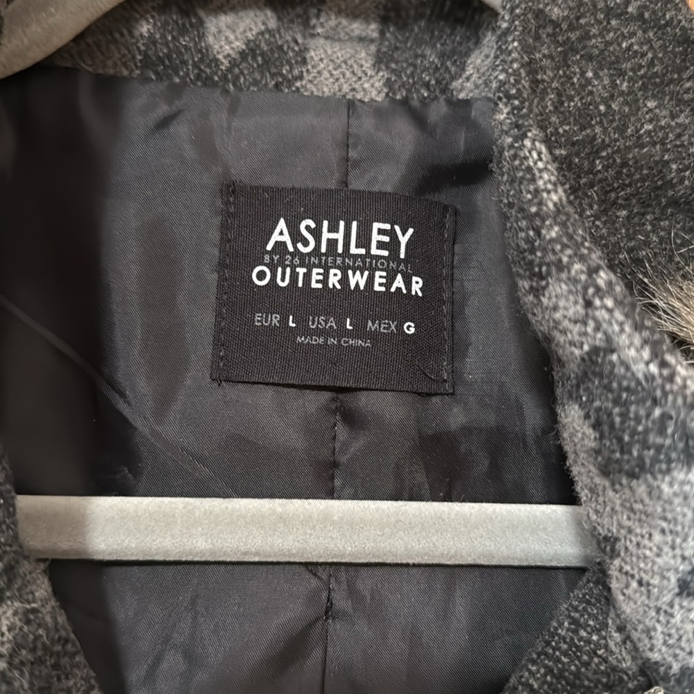 Jacket - Picture 2 of 3